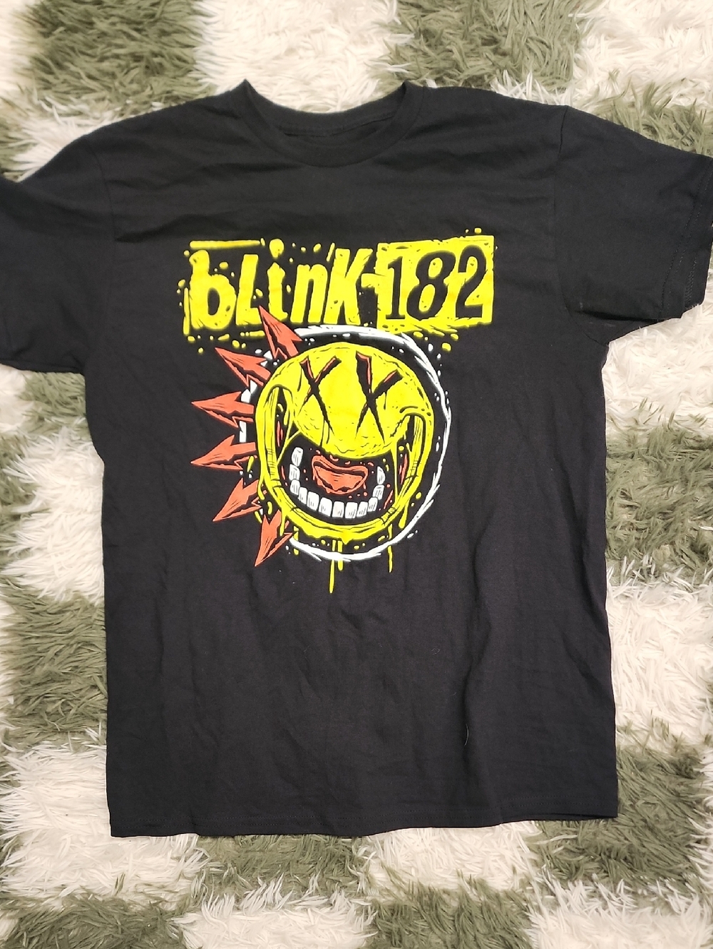 Blink 182 Band Tee Size M